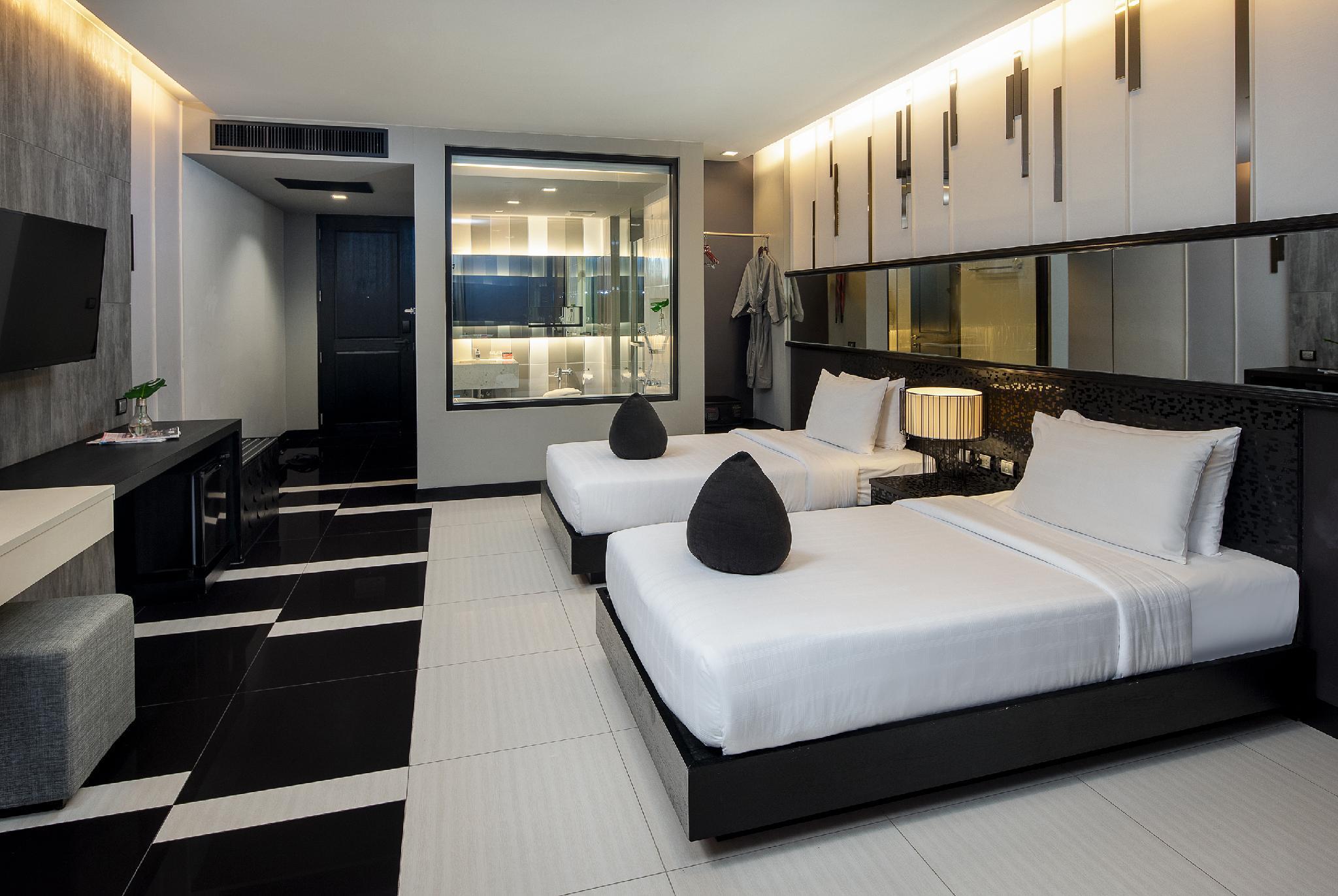 Tsix5 Phenomenal Hotel Паттайя Экстерьер фото